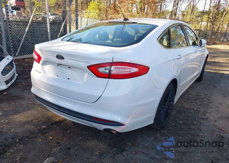 2014 Ford Fusion Se z USA, uszkodzony, nr VIN 3FA6P0HDXER372004